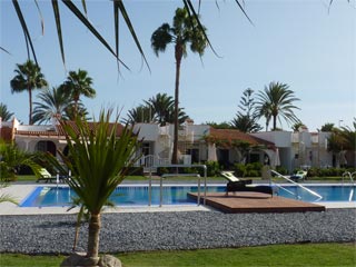 Gay friendly Bungalows Parque Rey Carlos